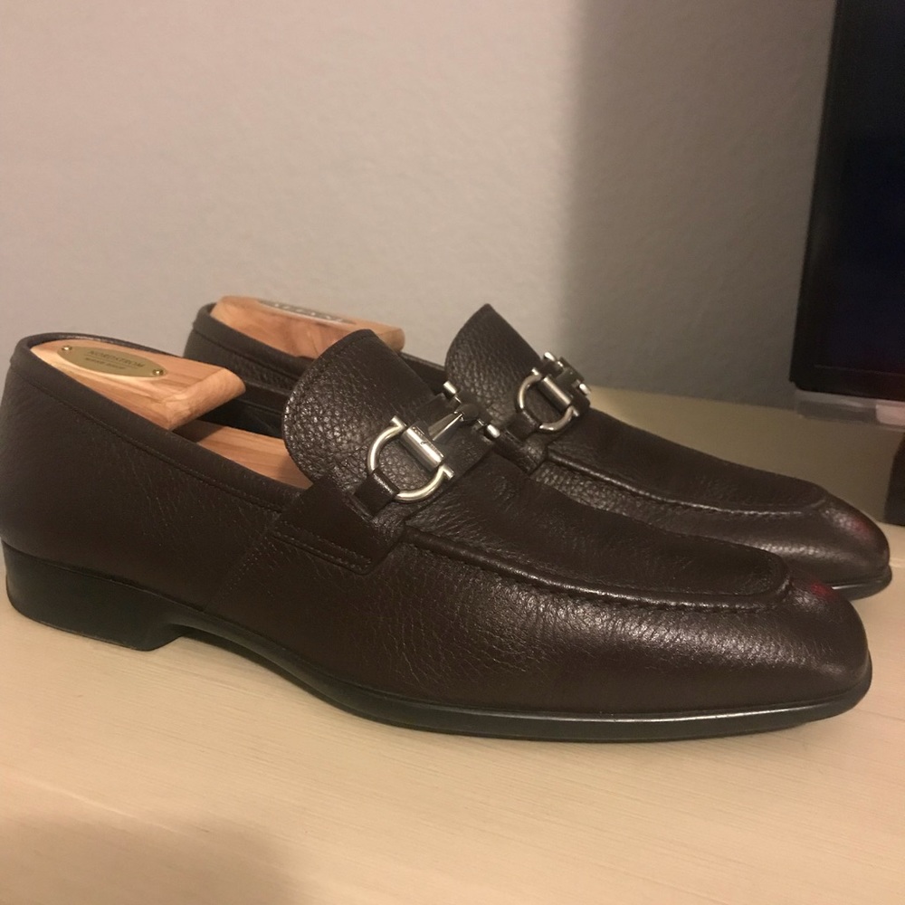 Salvatore Ferragamo men’s loafers size 7 D